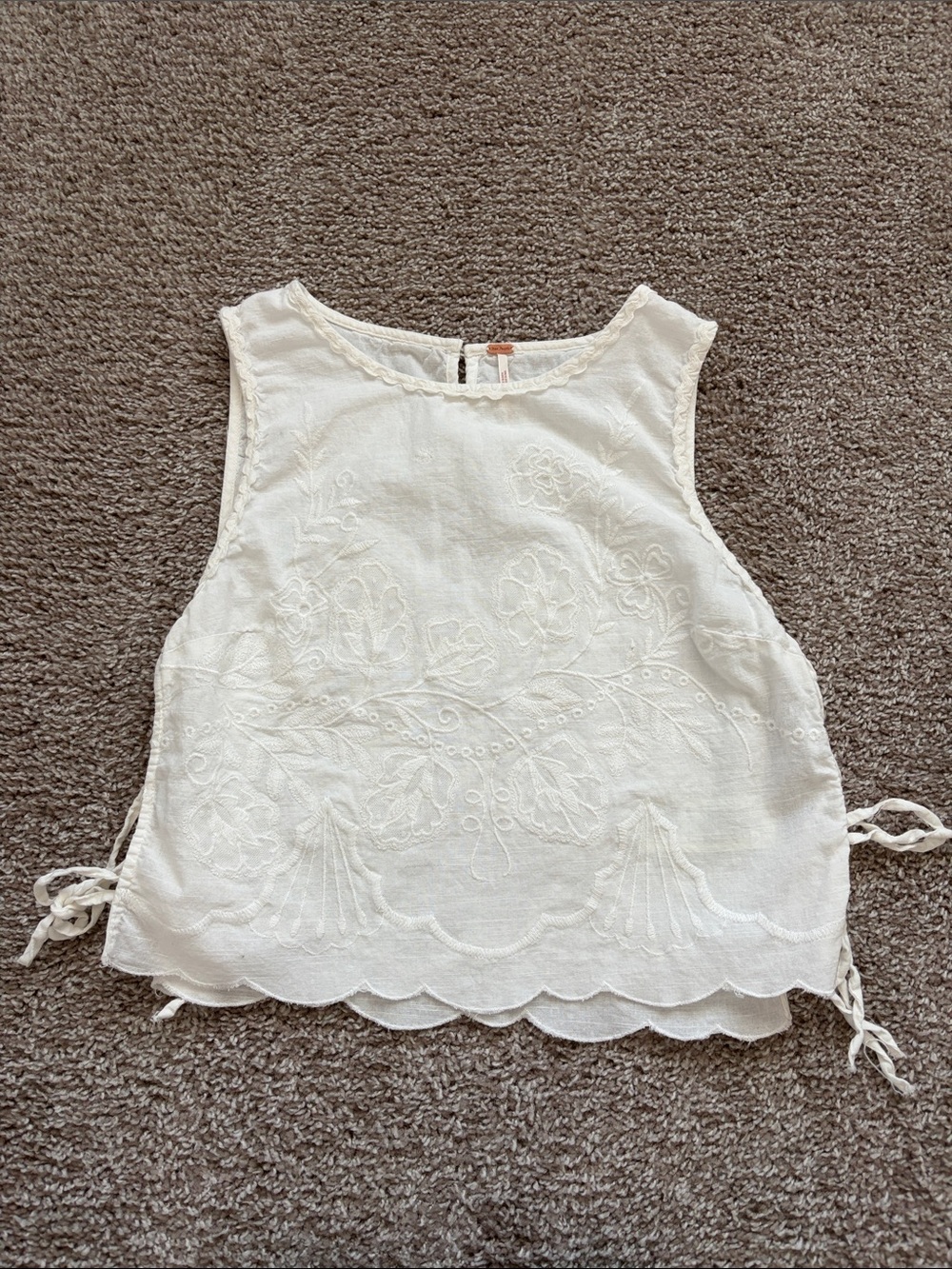 Free People White Embroidered Sleeveless Linen Crop Top